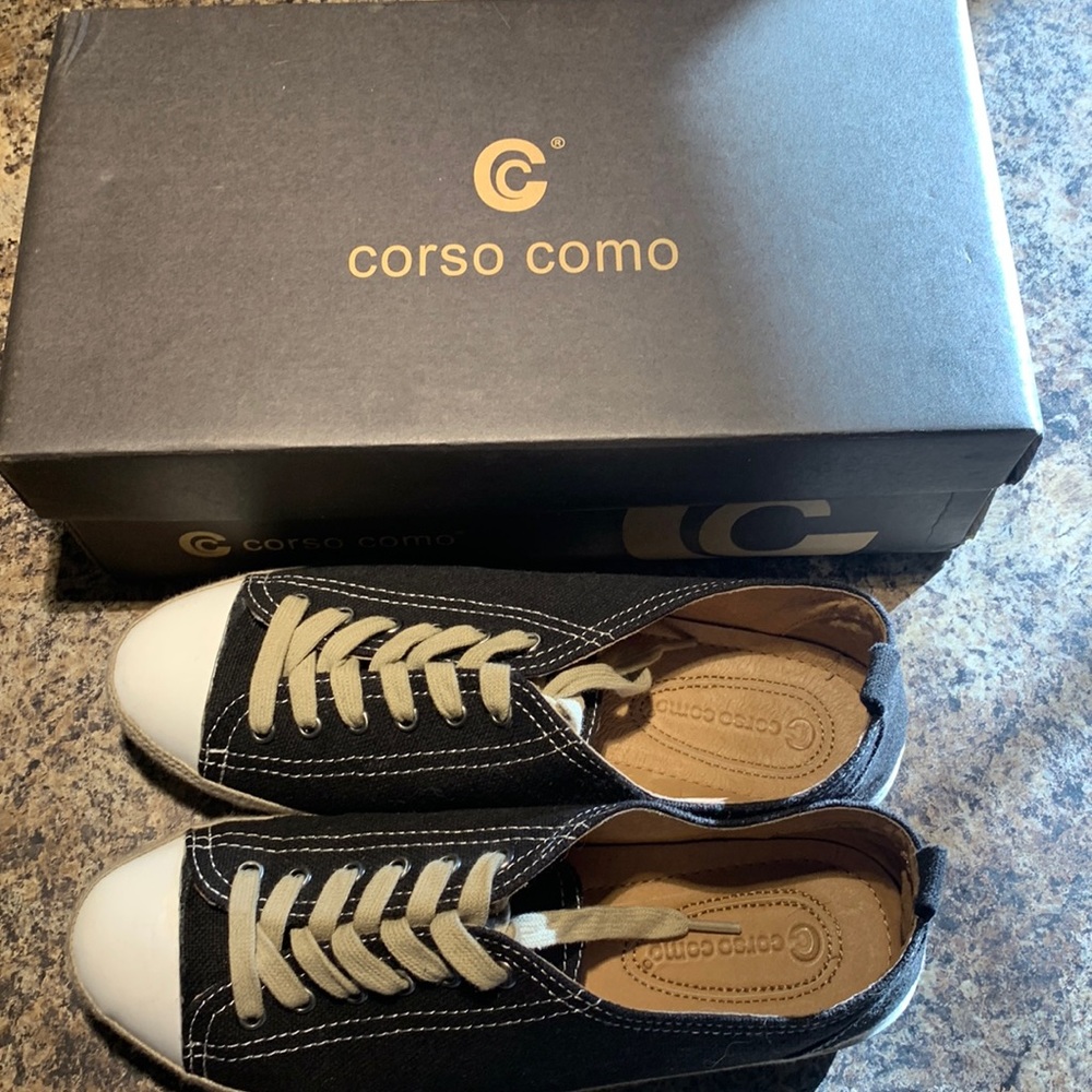 Corso Como black sneakers sz 81/2, in box, never worn